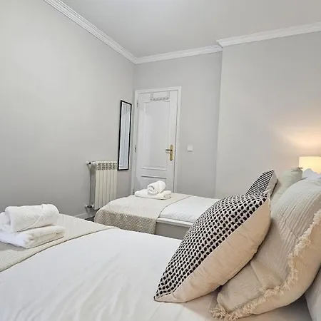 Wicalia Shortstays * Mem Martins