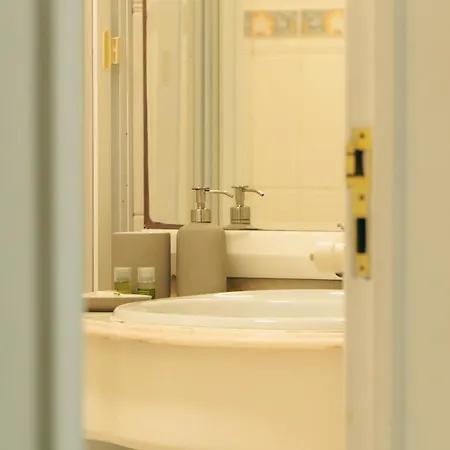 Wicalia Shortstays Mem Martins